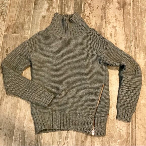 lululemon athletica Tops - Lululemon merino wool rose gold zip sweater size 4